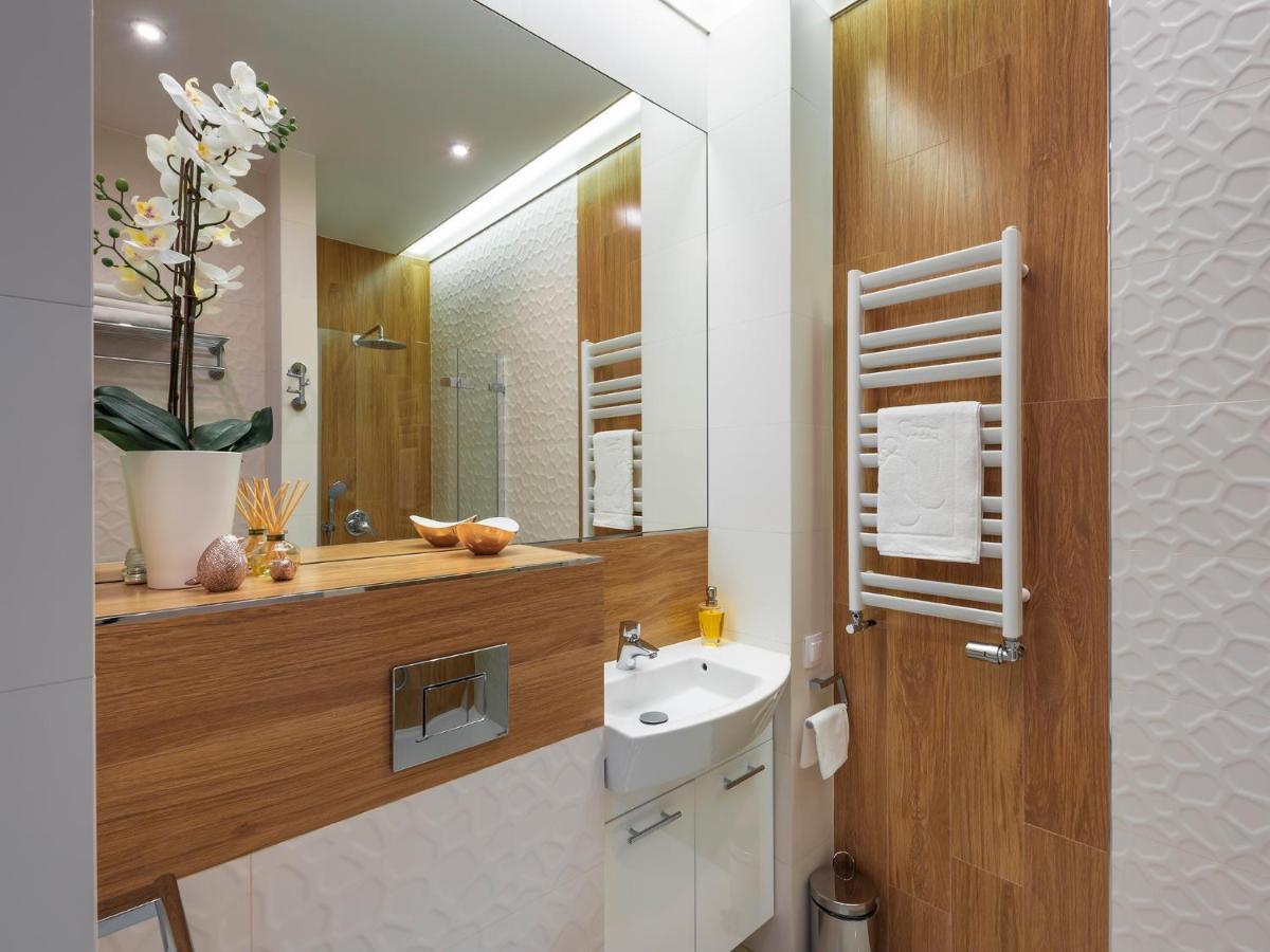 Black Pearl Apartment Cracovie Extérieur photo